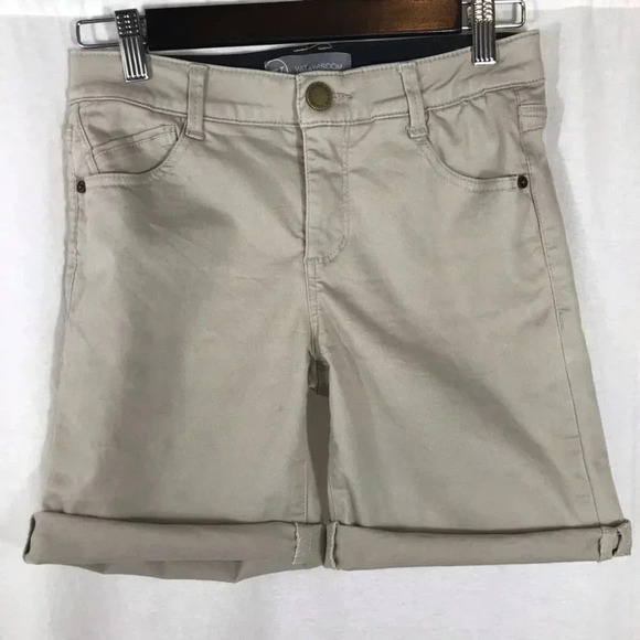 Wit & Wisdom  Ab-Solution Stretch Twill Shorts - Picture 2 of 13